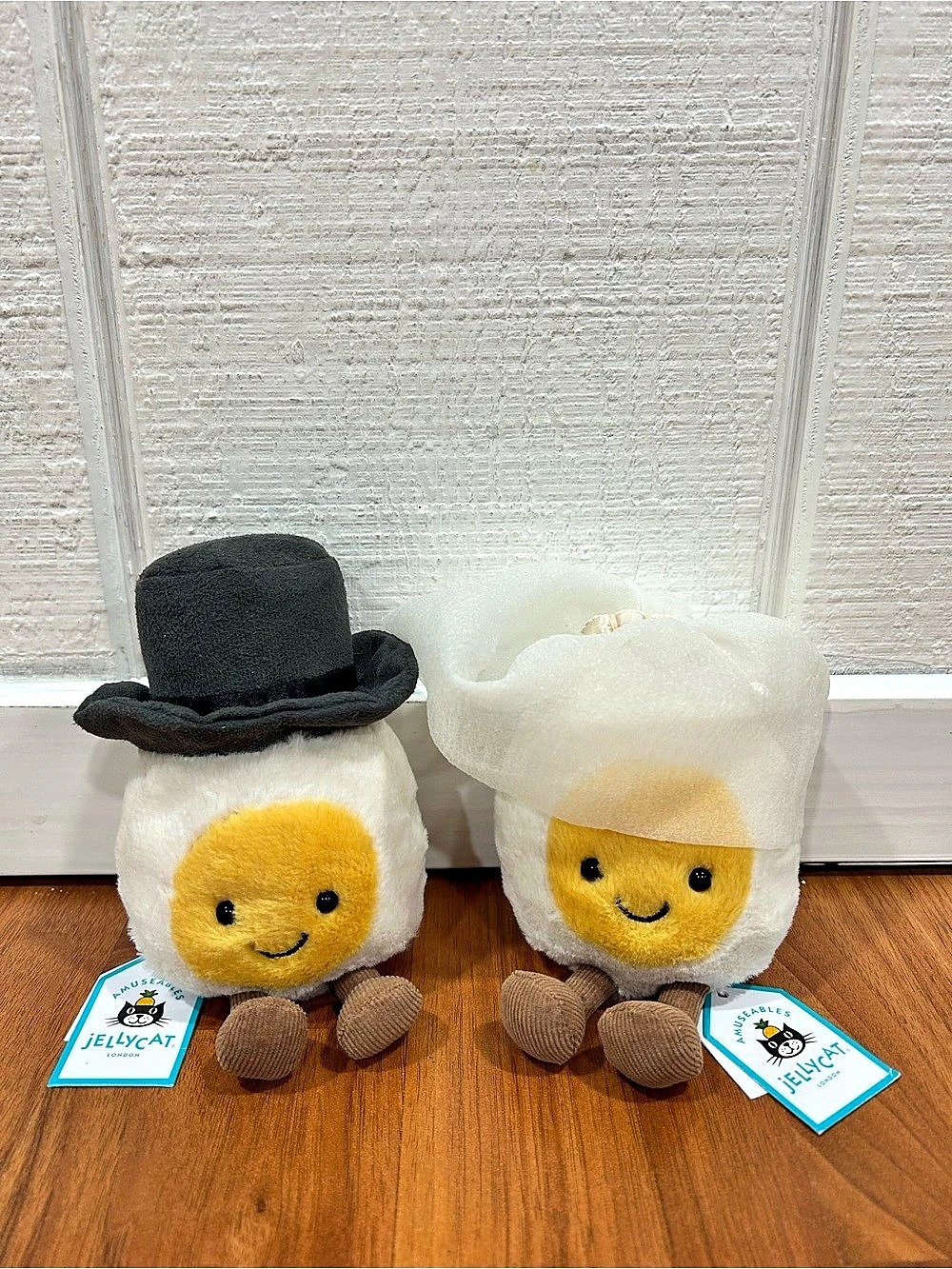 Jellycat Amuseable Groom Egg and Amuseable Bride Egg Wedding Plush Set NWT